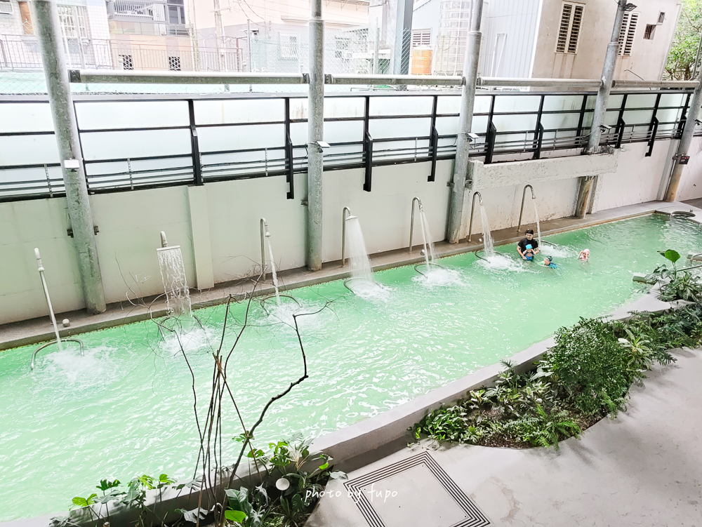 礁溪住宿推薦｜隱藏巷弄裡「冠翔泉旅」開箱，湯圍溝公園旁綠建築溫泉飯店，房間就可以泡湯，早餐可以吃到13:00，不怕曬半露天大眾風呂，優缺點老實說