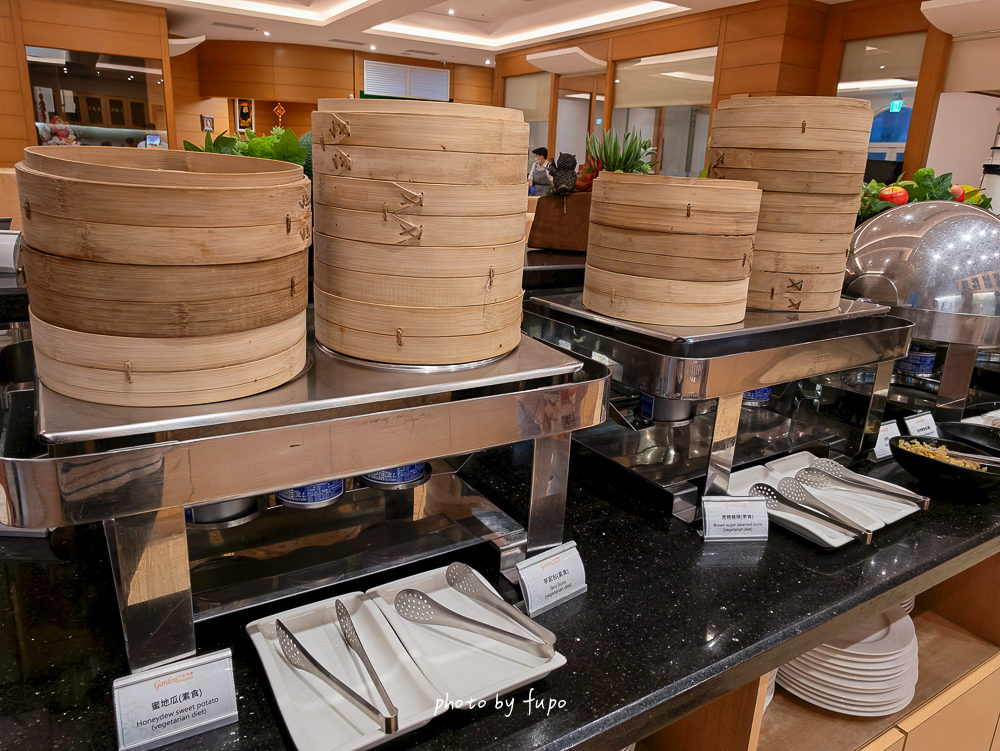 2026台南福爾摩沙花園酒店開箱｜永康交流道旁全新改版飯店，轉運站步行即達、房型、設施時間、早餐菜色實住心得