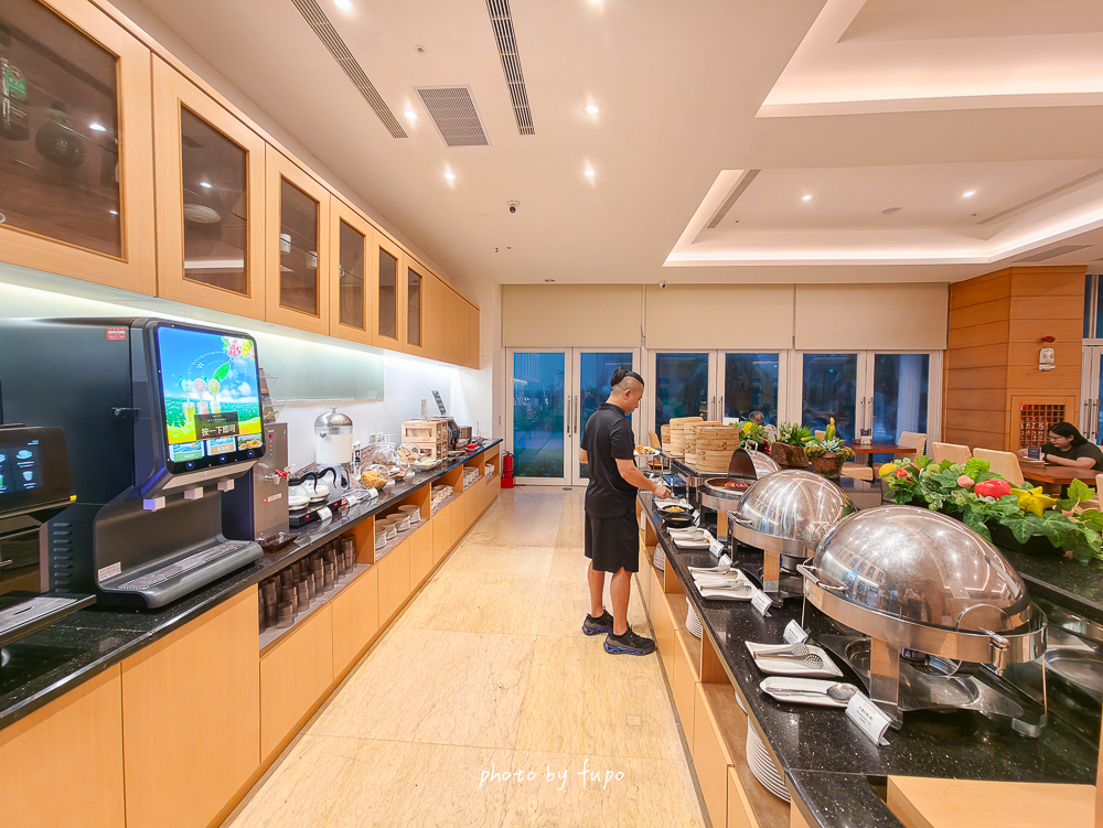 2026台南福爾摩沙花園酒店開箱|永康交流道旁全新改版飯店,轉運站步行即達、房型、設施時間、早餐菜色實住心得 2026台南福爾摩沙花園酒店開箱|永康交流道旁全新改版飯店,轉運站步行即達、房型、設施時間、早餐菜色實住心得