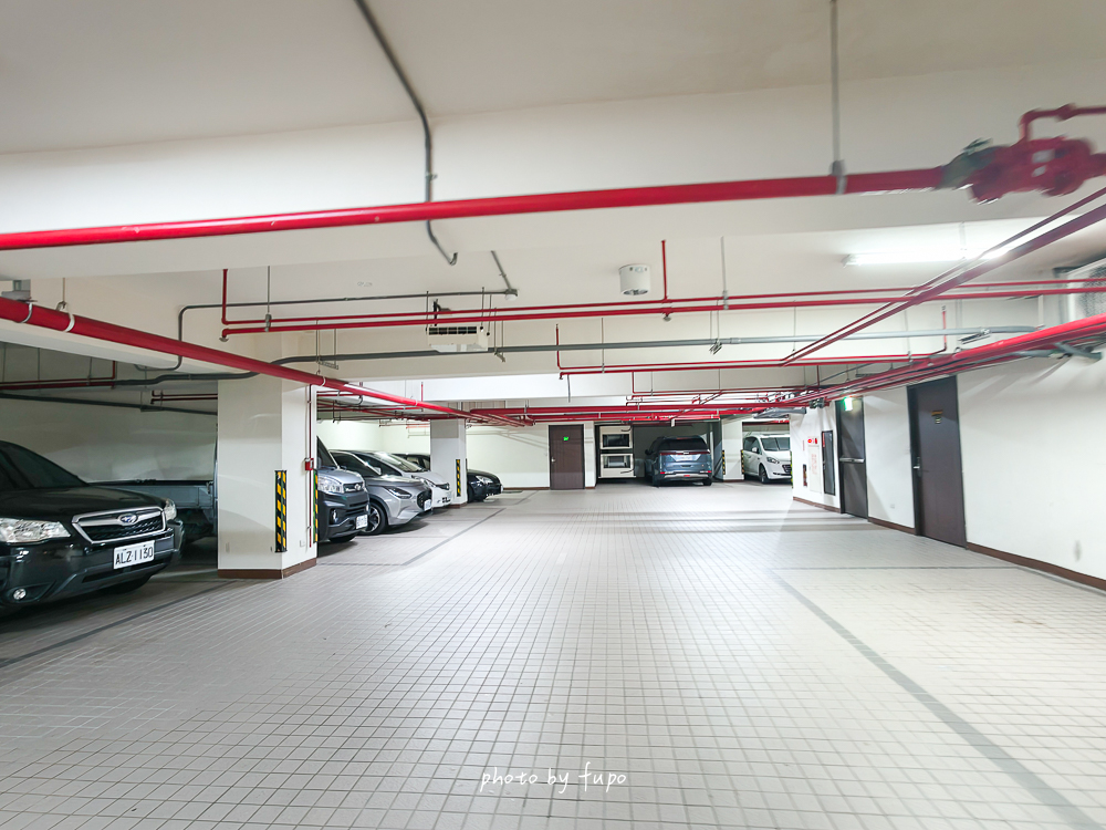 2026 南投日月潭住宿推薦｜日月潭經典大飯店范特奇堡，相見恨晚的古典城堡親子飯店開箱，開車到九族文化村只要10分鐘，一整層遊戲區大公開