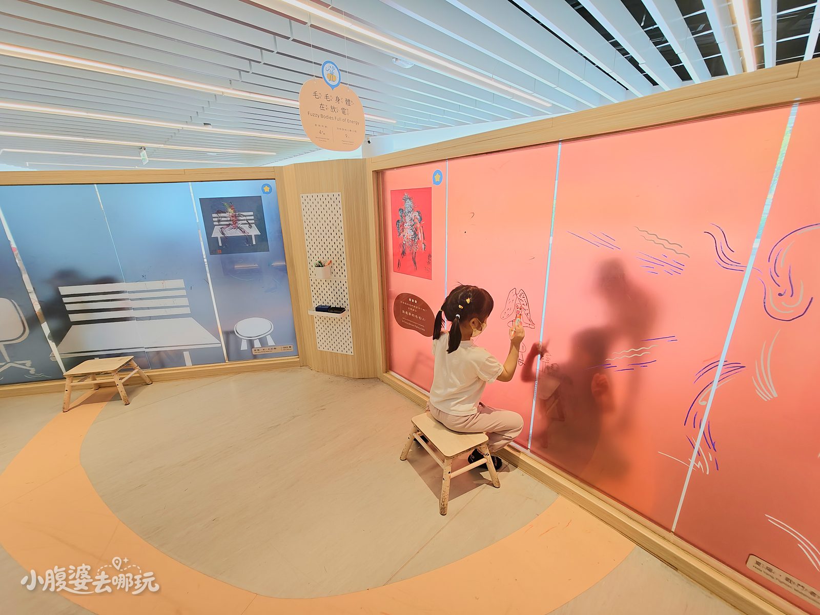 2026台中國美館兒童藝術基地好玩嗎?免門票、預約方式、場次時間,五大洞穴木頭車、塗鴉牆、繪本區一次玩