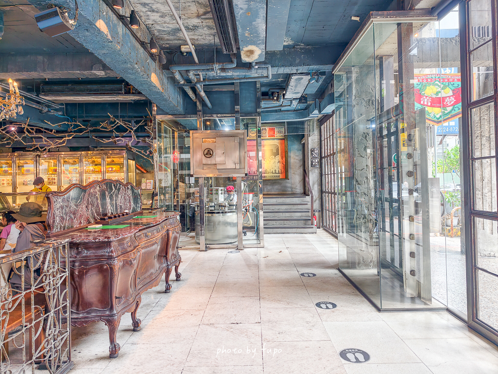 台中悅樂旅店站前館
