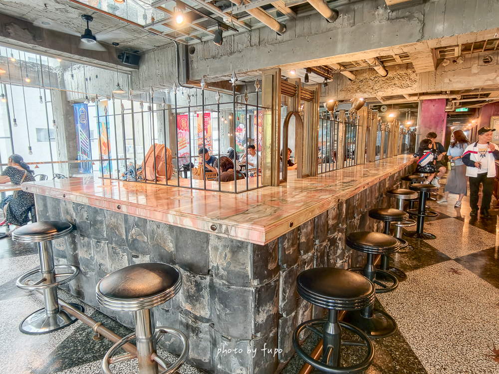 台中悅樂旅店住宿優惠｜站前館、文心館雙館開賣，免費宵夜、迎賓飲品，文心館再送科博館門票！